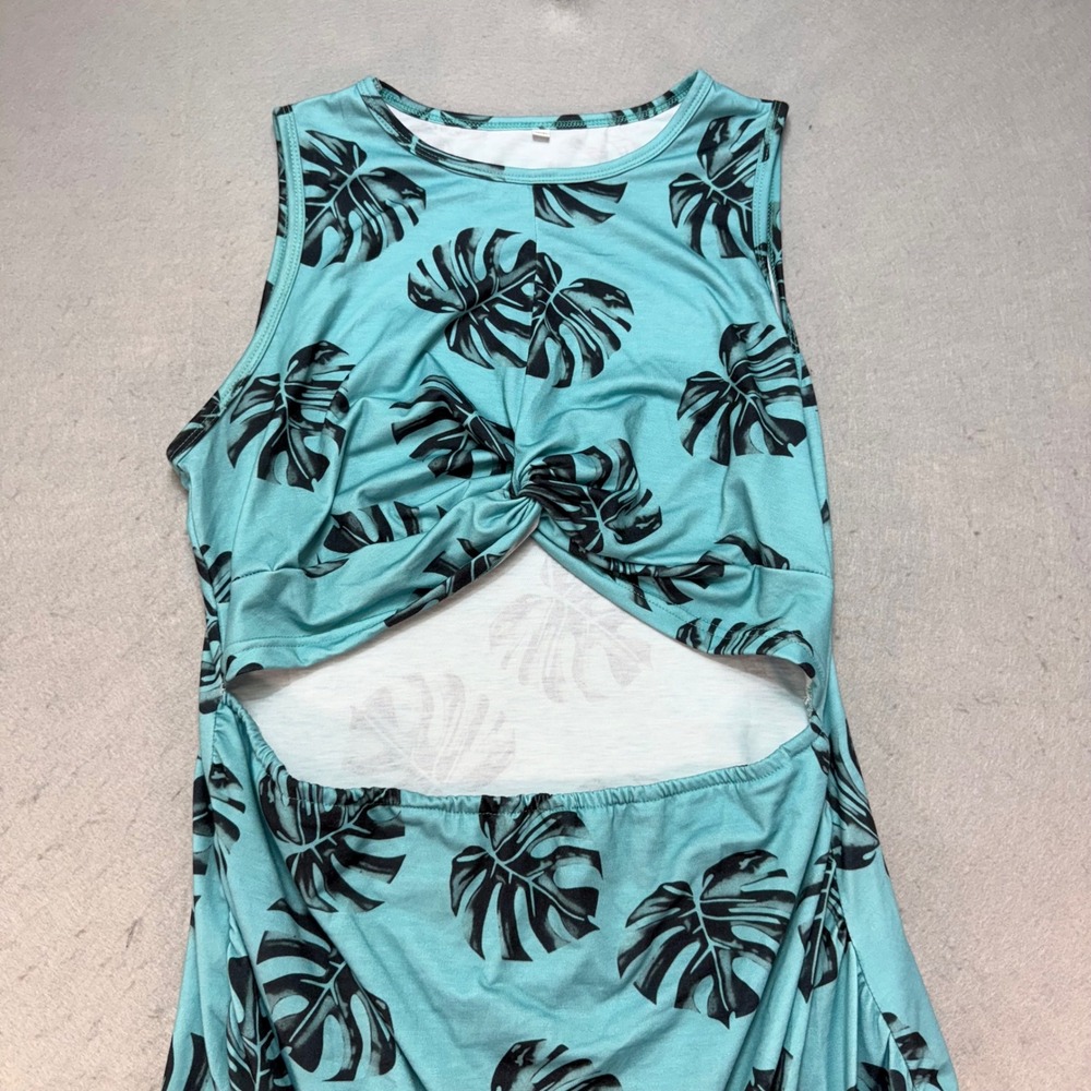 Tropical Print Sleeveless Dress